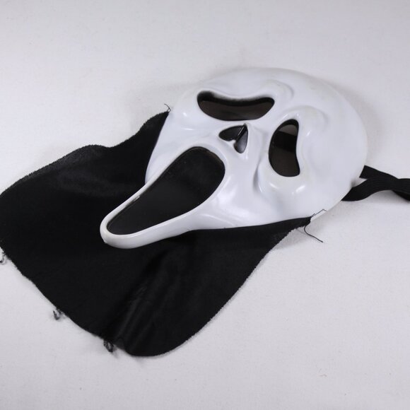 Scream Ghostface Halloween mask Easter Unlimited TD stamp China - Picture 3 of 9